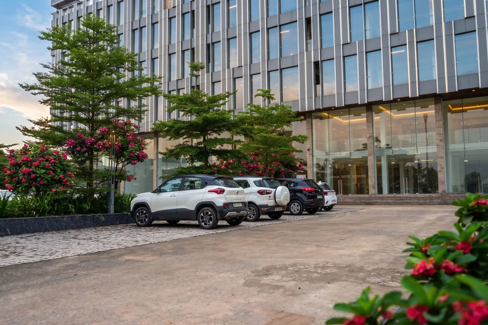 Landscaped forecourt and glazed facade of Chaitanya Business Park